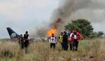 ¿Cómo un piloto hizo estas piruetas con un inmenso avión de carga?