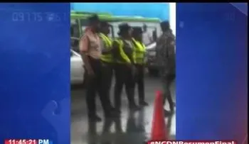 Un chofer golpea a una agente de AMET