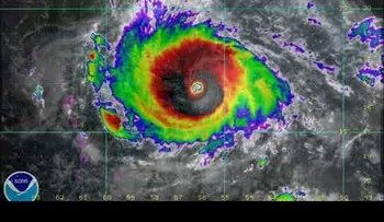 Irma deja senda de destrucción en el Caribe en su camino a la Florida
