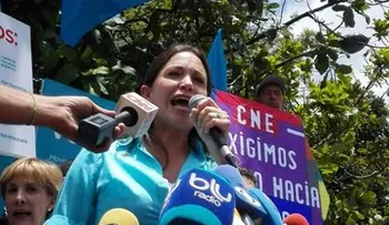 Corina Machado no pudo inscribir su candidatura