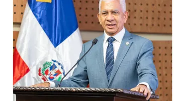 Senado realiza conversatorio sobre ley que regula la intermediación y la publicidad inmobiliaria