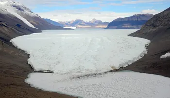 Aumento en nevadas antárticas podría reducir el incremento del nivel del mar... pero solo un poco