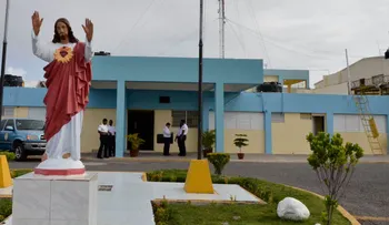 Detienen dos mujeres que intentaron introducir presunta droga al CCR Najayo Hombres