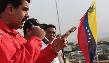 Venezuela revisa relaciones con Estados Unidos