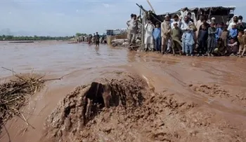 Rescatistas recuperan 23 cuerpos tras lluvias en Pakistán