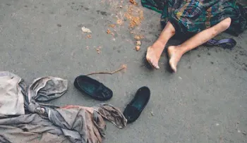 Hombre mata a su madre, hiere a su pareja y luego se suicida