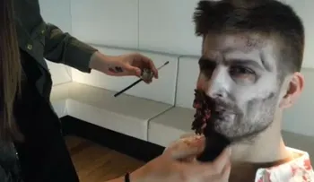 Video: Gerard Piqué se convierte en zombi