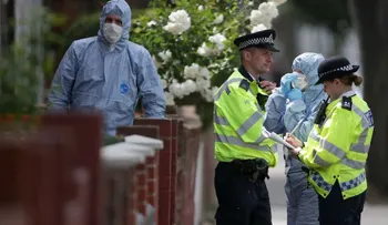 Arrestan a tres hombres en Londres por cargos de terrorismo