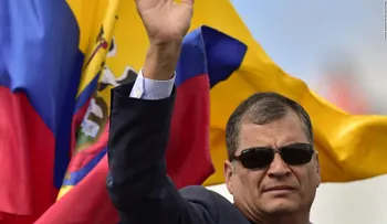 La visita de Correa a Ecuador: entre la campaña para la consulta y la investigación de la Contraloría