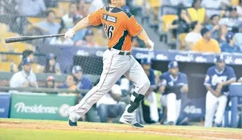 Marte y Manny guían a AC sobre Estrellas: Toros se llevan a Licey
