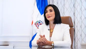 Primera dama participa en la clausura del Año Internacional de las Frutas y Verduras de la FAO