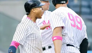  Starlin Castro contribuye con victoria de los Yanquis