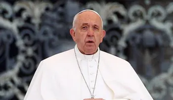 El papa: "Los migrantes son antes que nada seres humanos"