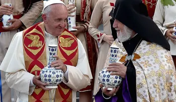 El papa denuncia el genocidio turco del "Gran Mal" en Armenia