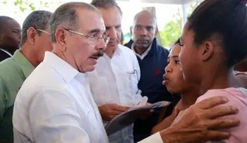 Danilo: â??No queremos que pequeños productores sigan bajo esclavitud de la usuraâ?