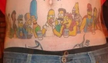 Imágenes con curiosos y raros personajes con tatuajes 