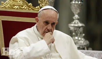 Papa pide que recen por él: Dice está enfermo y un poco anciano 