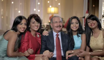 Danilo envía mensaje deseando una Navidad sin sobresaltos a las familias dominicana 
