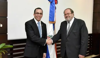 Ministro Andrés Navarro recibe homólogo de Bolivia y reafirman voluntad de impulsar calidad de enseñanza en región