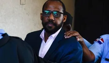 "Me siento bien", dice Pablo Ross; aplazan inicio juicio de fondo