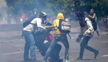 Protestas en Venezuela terminaron con tres muertos; van ocho este mes 