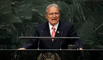 El Salvador pide a ONU ayuda para niños migrantes