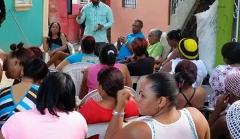 Candidata a regidora del PCR juramenta equipos de campaña en Los Guaricanos