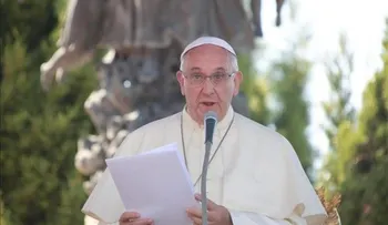 Vaticano desmiente viajes del Papa a EEUU y México en 2015