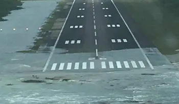 Aeropuerto de Puerto Plata sigue cerrado por fuerte oleaje en el Atlántico