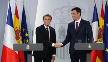 Macron recibe a Sánchez en París para abordar una alianza contra ultraderecha