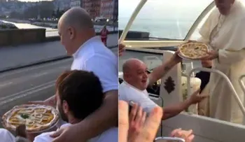 Video: el papa Francisco no pudo resistirse a la tentación de una pizza napolitana