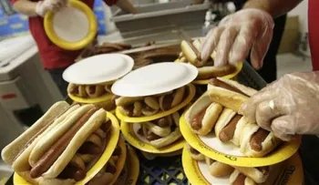 Industria de la carne minimiza reporte de OMS revela productos provocan cáncer