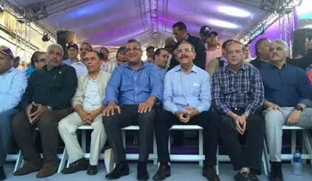 Presidente encabeza juramentación de candidatos a senadores