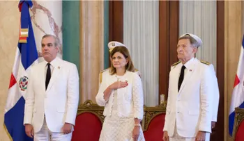 Abinader recibe cartas credenciales de siete nuevos embajadores
