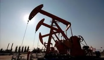 El petróleo de Texas sube un 2,81 % y cierra en 52,25 dólares el barril