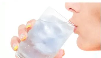Agua fría no combate el calor