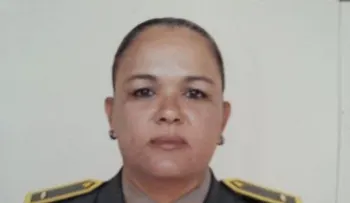Asesinan agente AMET, Mercedes Torres Báez, en Villa Mella; le quitan arma de reglamento