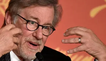 Spielberg y Stephen Hawking colaboran en un proyecto artístico para niños