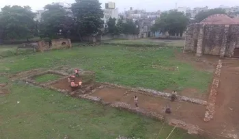 Expertos dominicanos y de España inician estudio arqueológico del Monasterio de San Francisco
