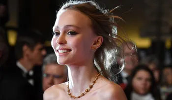 La hija de Johnny Depp sale a defender a su padre