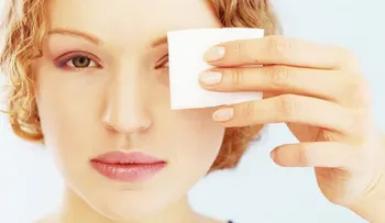 9 razones para no usar toallitas desmaquillantes