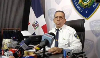 Policía investiga quién colocó las esposas a diputada Millys Martínez