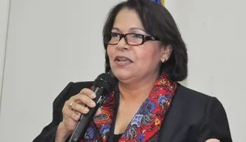 Corriente Académica Roberto Duvergé proclama  a Emma Polanco candidata  rectoría UASD