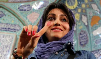 Los primeros resultados de las elecciones iraníes dan la victoria a los reformistas