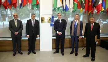 Presidente Abinader resalta en España acciones para recuperar el turismo dominicano durante encuentro en la OMT 