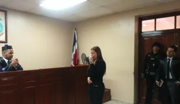 Mary Peláez ya está reunida con sus familiares 