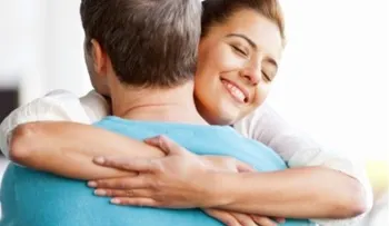 Los abrazos te pueden proteger de la gripe