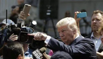 Critican alegada propuesta de Trump de quitar ciudadanía a puertorriqueños