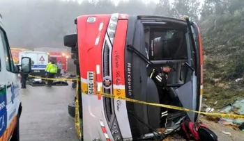 Al menos nueve fallecidos y 36 heridos en accidente de autobús en Ecuador
