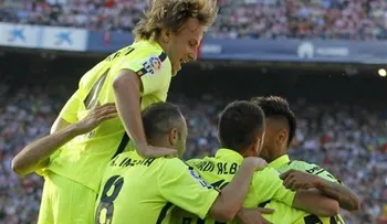 El genio de Messi le da otra liga al Barcelona 